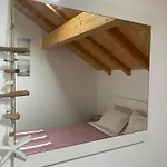 Avo Moreira House *