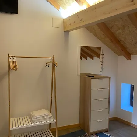 Avô Moreira House *